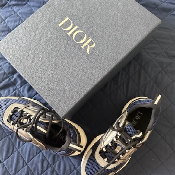 Dior men shoes never worn - Picture 3 of 3